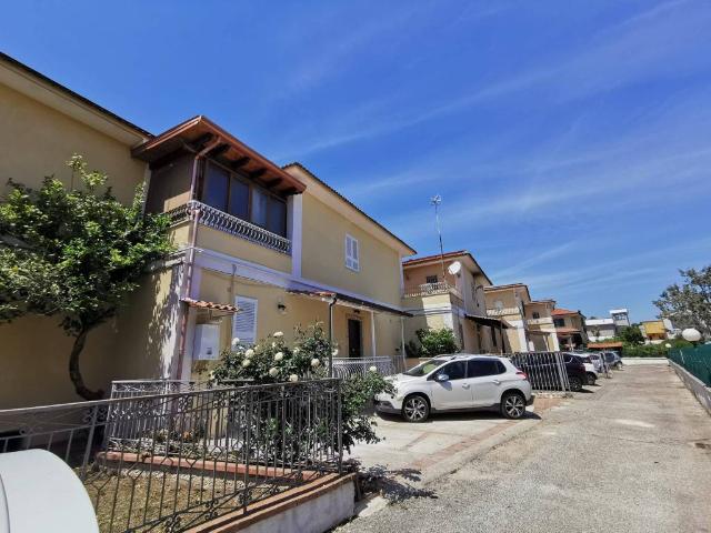 Villa in affitto a Giugliano in Campania NA