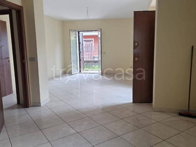 Villa in affitto a Giarre strada 80, non arredato/vuoto, giardino privato, posto auto TrovaCasa