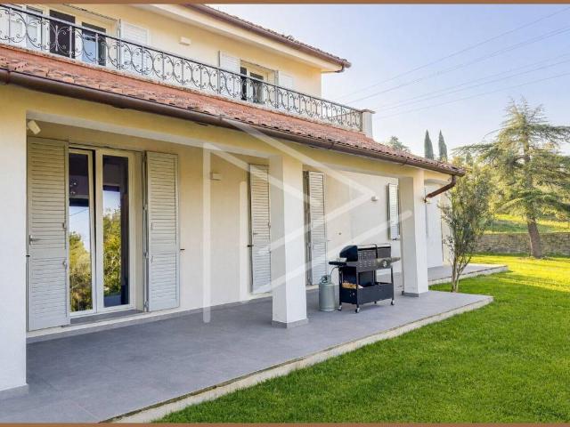 Villa in affitto a Greve in Chianti via della presura, 2, giardino privato, box, terrazzo TrovaCasa