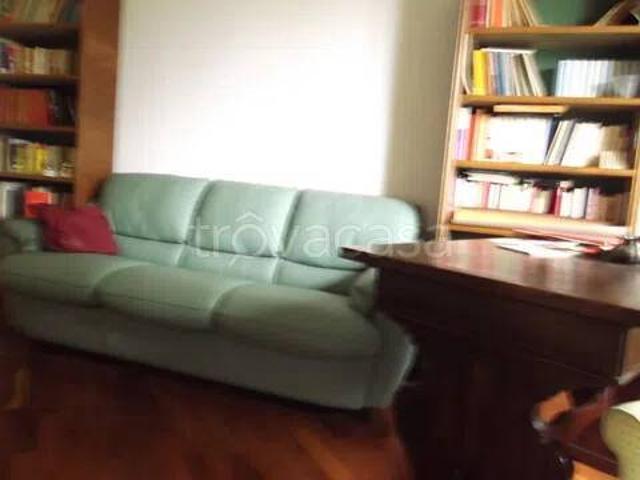 Villa in affitto a Grosseto viale Giacomo Matteotti, terrazzo TrovaCasa
