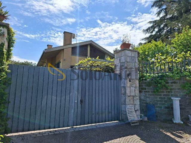 Villa in affitto a Grottaferrata RM