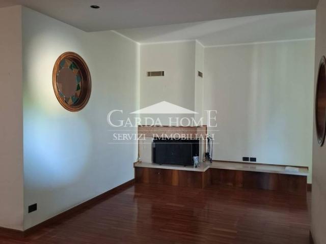 Villa in affitto a Desenzano del Garda BS