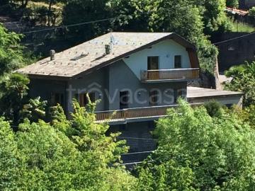 Villa in affitto a Dizzasco via Valle Intelvi, arredato, giardino privato, terrazzo TrovaCasa