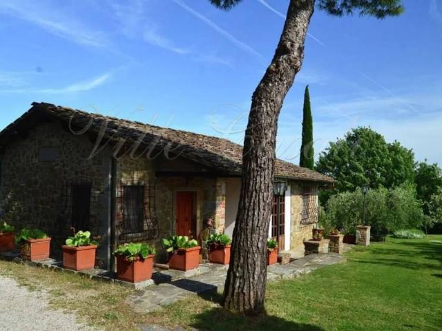 Villa in affitto a Foiano della Chiana AR