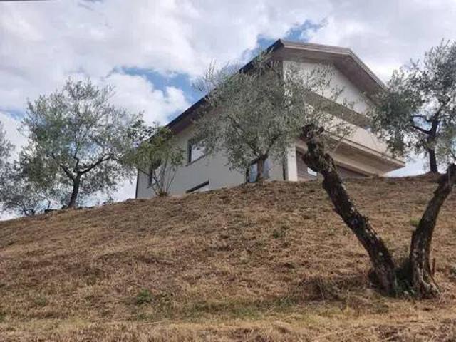 Villa in affitto a Fontechiari FR