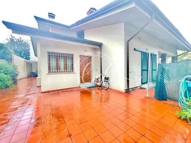 Villa in affitto a Forte dei Marmi, case in affitto Forte dei Marmi
