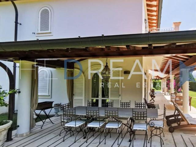 Villa in affitto a Forte dei Marmi LU