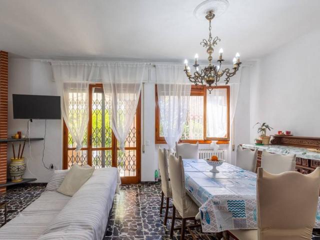 Villa in affitto a Forte dei Marmi LU