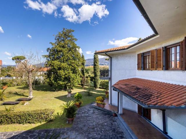 Villa in affitto a Forte dei Marmi LU