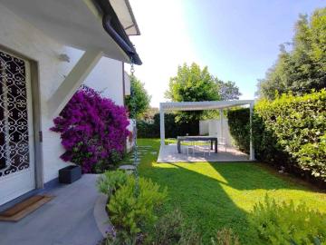 Villa in affitto a Forte dei Marmi LU