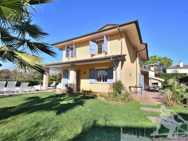 Villa in affitto a Forte dei Marmi LU