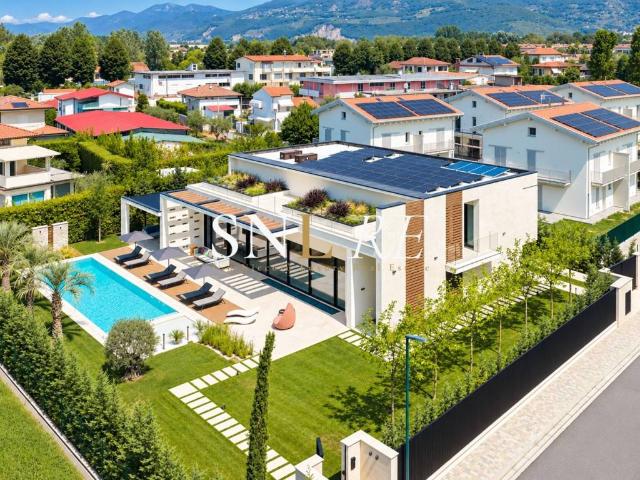 Villa in affitto a Forte dei Marmi LU