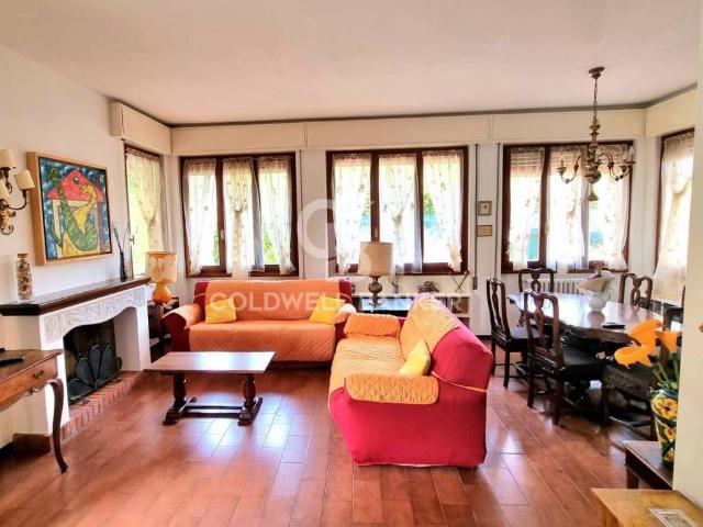 Villa in affitto a Forte dei Marmi LU