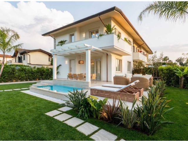 Villa in affitto a Forte dei Marmi LU