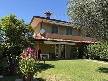 Villa in affitto a Forte dei Marmi LU