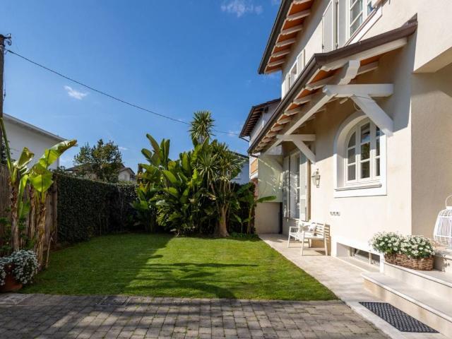 Villa in affitto a Forte dei Marmi LU