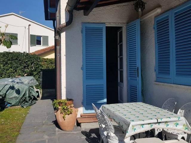 Villa in affitto a Forte dei Marmi LU