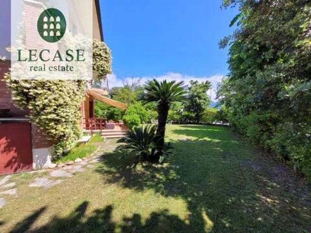 Villa in affitto a Forte dei Marmi LU