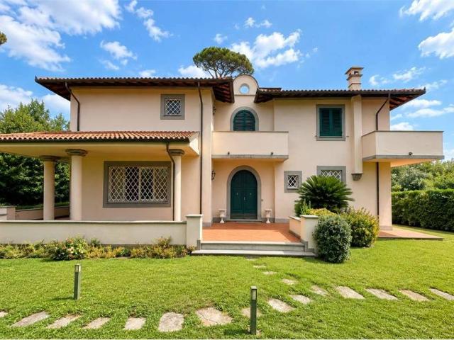 Villa in affitto a Forte dei Marmi LU