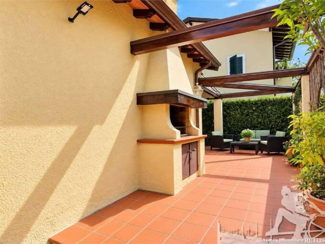 Villa in affitto a Forte dei Marmi LU