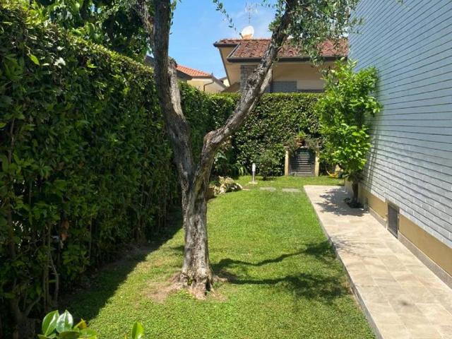 Villa in affitto a Forte dei Marmi LU
