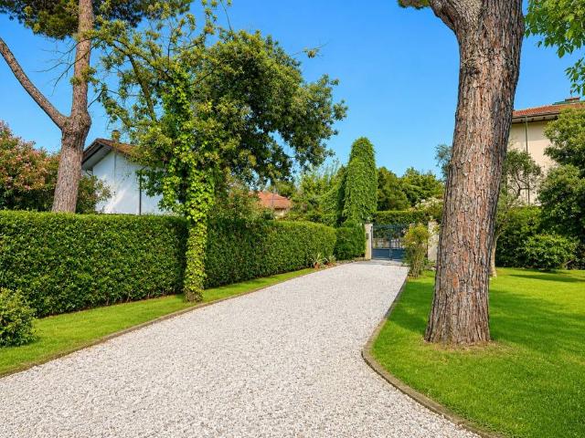 Villa in affitto a Forte dei Marmi LU