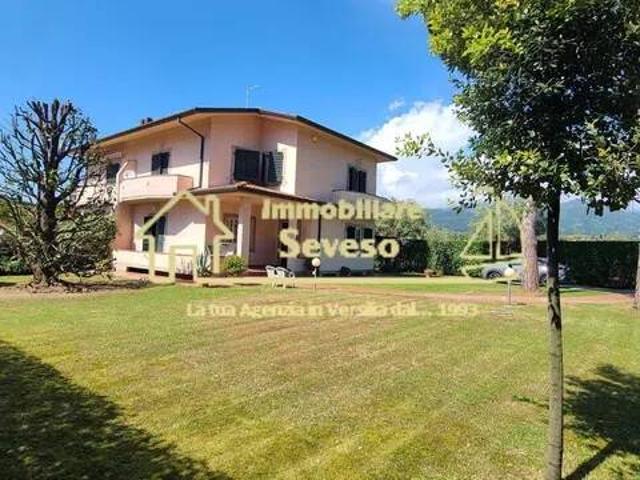 Villa in affitto a Forte dei Marmi LU