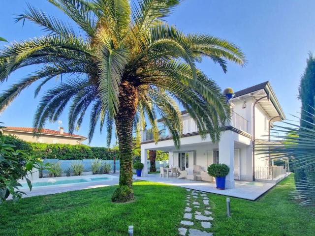Villa in affitto a Forte dei Marmi LU
