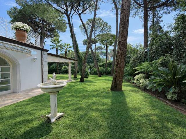Villa in affitto a Forte dei Marmi LU