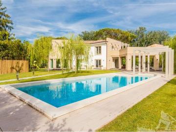 Villa in affitto a Forte dei Marmi LU