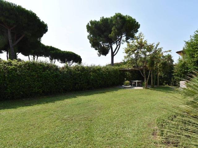 Villa in affitto a Forte dei Marmi LU