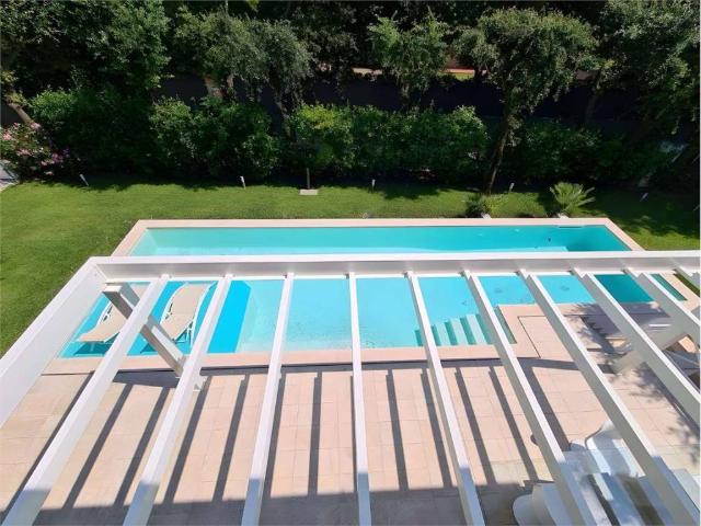 Villa in affitto a Forte dei Marmi LU