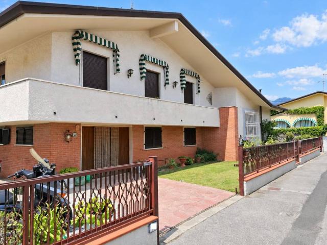 Villa in affitto a Forte dei Marmi LU