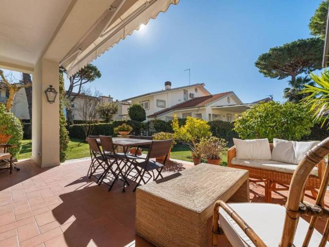 Villa in affitto a Forte dei Marmi LU