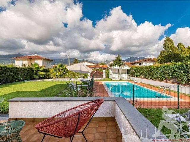 Villa in affitto a Forte dei Marmi LU