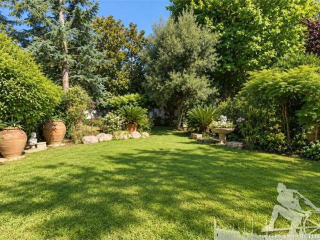 Villa in affitto a Forte dei Marmi LU