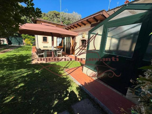 Villa in affitto a Forte dei Marmi LU