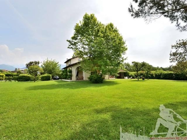 Villa in affitto a Forte dei Marmi LU