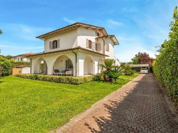 Villa in affitto a Forte dei Marmi LU
