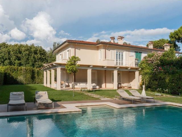 Villa in affitto a Forte dei Marmi LU