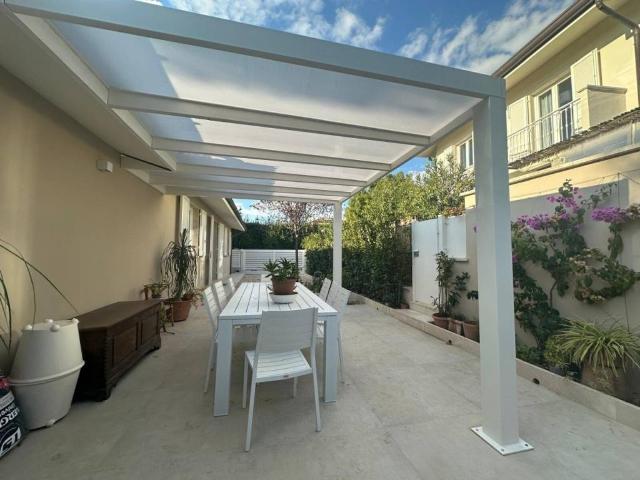Villa in affitto a Forte dei Marmi LU