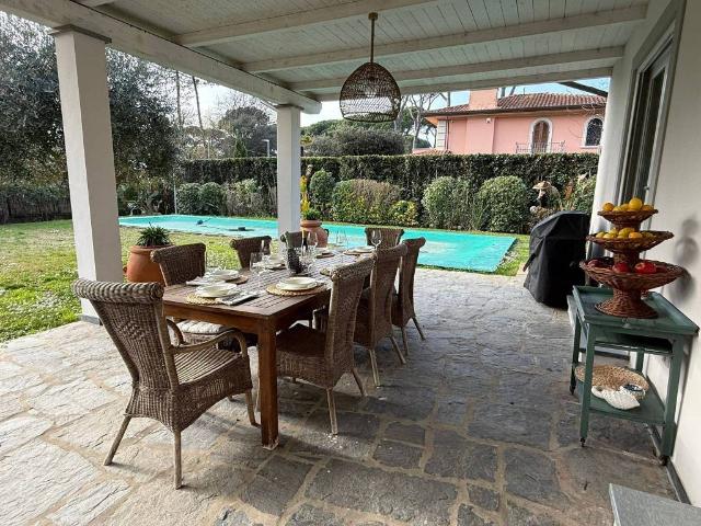 Villa in affitto a Forte dei Marmi LU