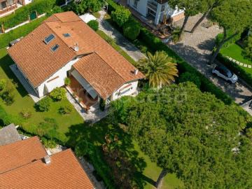 Villa in affitto a Forte dei Marmi via Trento, arredato, giardino privato, posto auto TrovaCasa