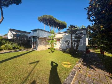 Villa in affitto a Forte dei Marmi via Amilcare Ponchielli, 54A, arredato, giardino privato, posto auto TrovaCasa