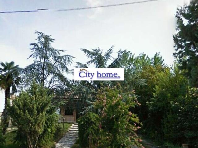 Villa in affitto a Ferrara, non arredato/vuoto, giardino privato, box TrovaCasa