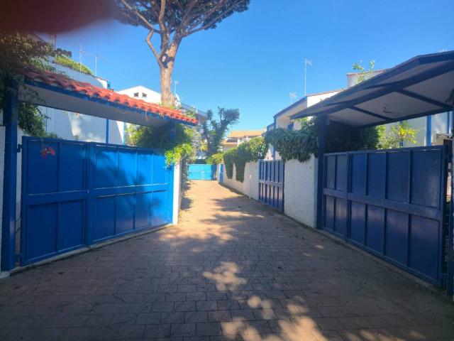 Villa in affitto a Fiumicino RM