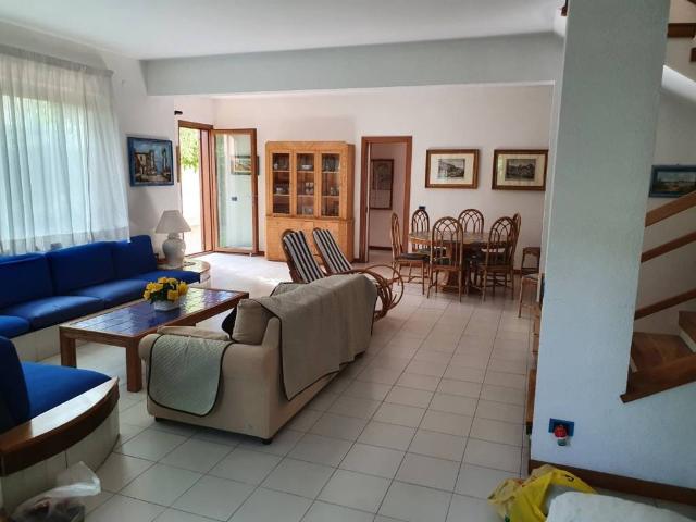 Villa in affitto a Fiumicino RM