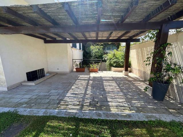 Villa in affitto a Fiumicino RM