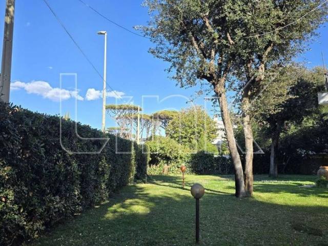 Villa in affitto a Fiumicino RM