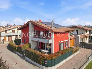 Villa in affitto a Fino Mornasco CO